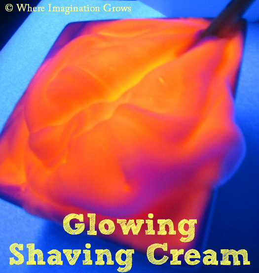 Blacklight shaving cream play! Create glow in the dark shaving cream with paint and a black light. Hours of fun for kids!