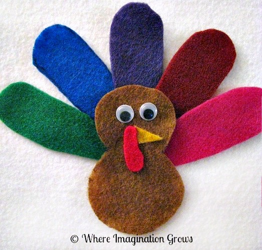 Thanksgiving Felt Board Play Ideas for Preschoolers and Toddlers! Felt Turkey Play for Kids!