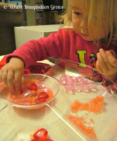 valentine's day sensory bin