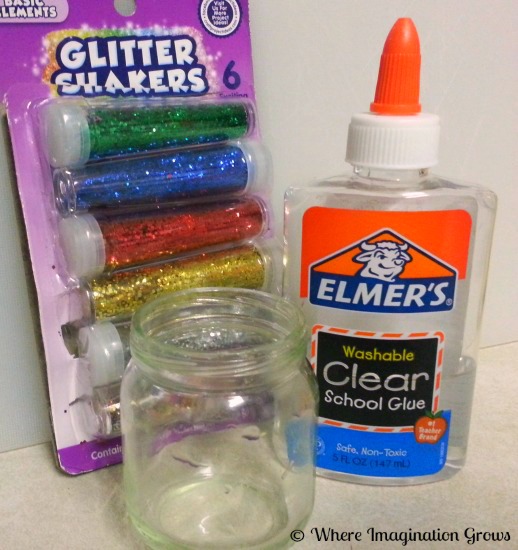 Mind jars craft for kids using glue and glitter!