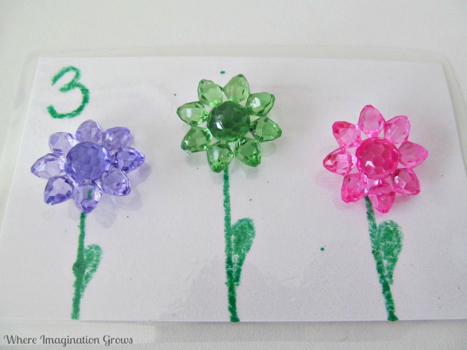 Spring flower counting cards activity 