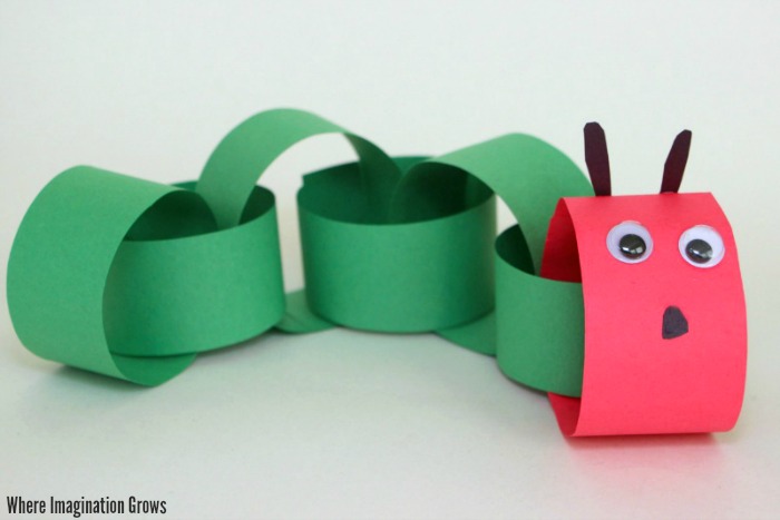 Paper chain caterpillar craft