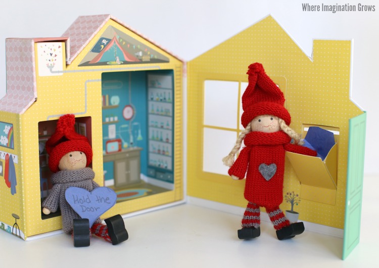 25 Simple acts of kindness kids can do with the Kindness Elves this holiday season!